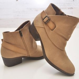 Blowfish Tan Ankle Boots